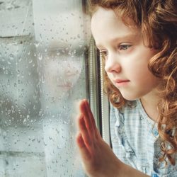 Como tratar a questão do luto com crianças
