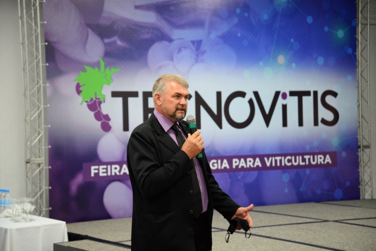 tecnovit1