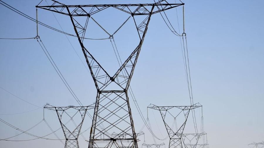 Eletrobras-privatizacao-traz-investimentos-mas-conta-de-luz-pode-nao-cair