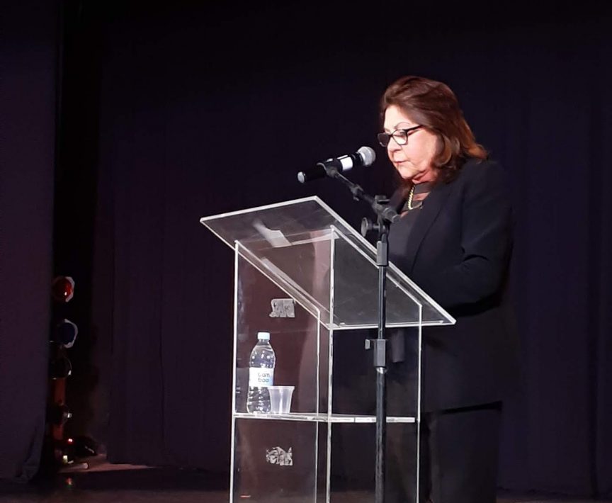 Erci Grapiglia Presidente do  Festival Bento em Dança em noite de abertura