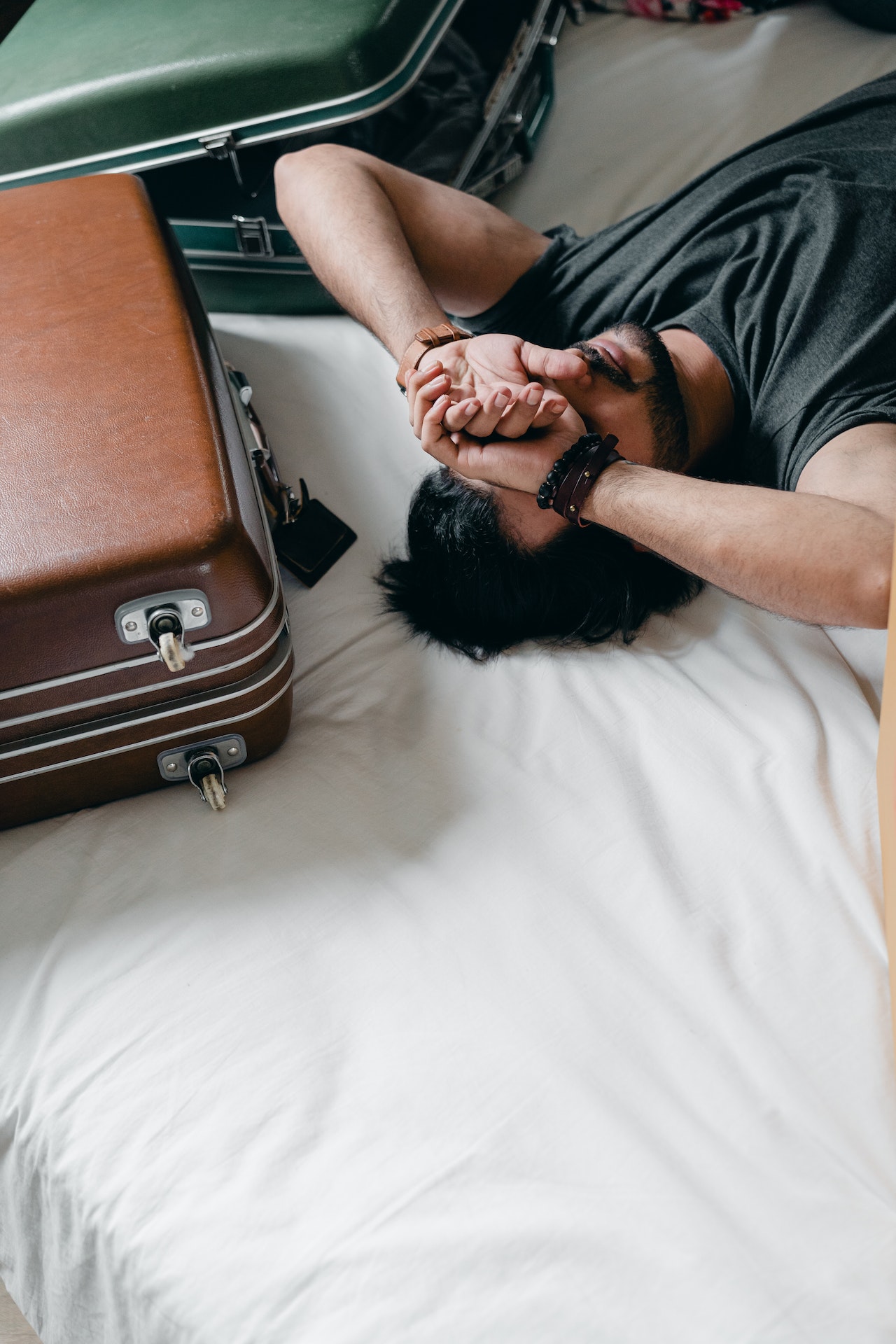 pexels-ketut-subiyanto-4246049