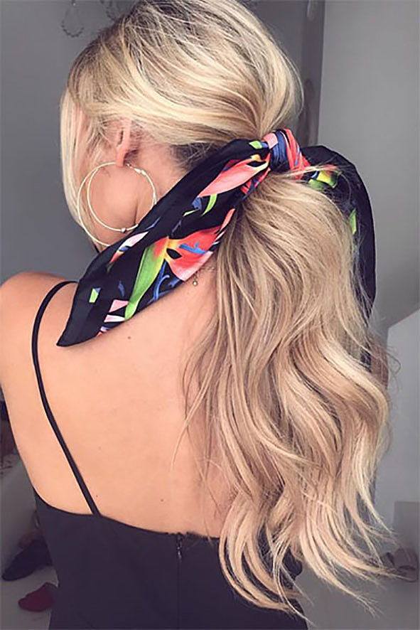 how-to-style-hair-accessories-scarf-scarves-bandana-silk-ponytail-print-blonde-long
