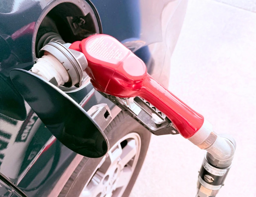 O etanol terá participação ampliada por pelo menos 180 dias após decisão do Conselho Nacional de Política Energética para reduzir a importação de gasolina.