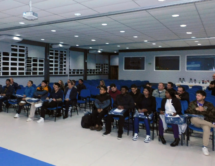 Formação do Qualifica Bento reuniu trabalhadores de sete empresas em parceria com SENAI e SIMPLAVI