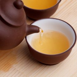 Chá do cabelo de milho é um  forte remédio diurético