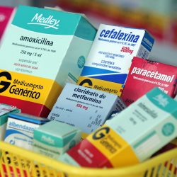 Anvisa alerta sobre falsas promessas milagrosas de medicamentos