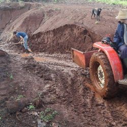 Agricultores reclamam da falta de assitência das subprefeituras para reparar os danos das chuvas em suas plantações