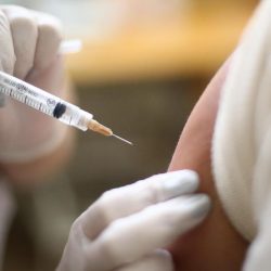 Rede privada ainda tem vacina contra a gripe
