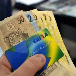 Abono salarial 2016 já está sendo pago pela Caixa