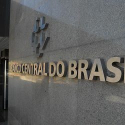 Banco Central apresenta melhora na economia brasileira