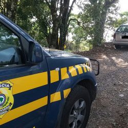 Veículo furtado recuperado na BR-470