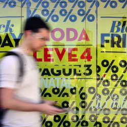 Procon alerta sobre riscos de fraudes em compras de produtos na black friday