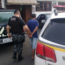 Homem preso com veículo clonado