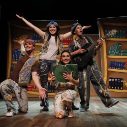Centro da Indústria e Comércio promove peça de  teatro para alunos da rede municipal