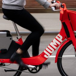 Uber anuncia compra de startup de  aluguel de bicicletas elétricas