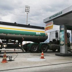 Petrobras anuncia novo aumento para o diesel e gasolina