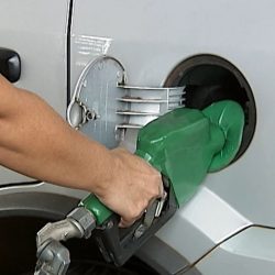 Preço médio da gasolina volta a subir e já passa dos R$ 4,40, em Bento