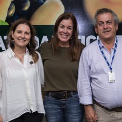 Programa de Melhoramento Genético ‘Uvas do Brasil’ da  Embrapa é homenageado em Pernambuco