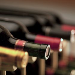 Imposto de importação do vinho fica a 27%