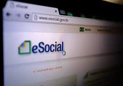 Empresas do Simples devem se cadastrar até 9 de abril no eSocial