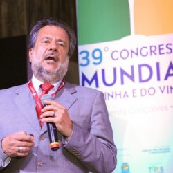 José Protas assume a Chefia da Embrapa Uva e Vinho