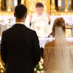 Falta de dinheiro para cerimônia não é desculpa para não casar na Igreja