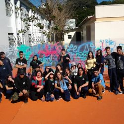 Alunos do Mestre têm aula de arte de rua com grafite