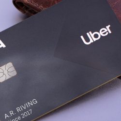 Uber anuncia sistema de pagamentos e cartões de crédito e débito