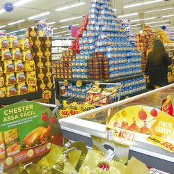 Projeções de crescimento nas vendas de Natal e Ano-Novo nos supermercados