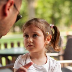 7 coisas que nunca devemos contar a uma criança, de acordo com psicólogos