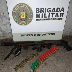 Três pessoas foram presas no bairro Conceição, durante operação da Brigada Militar