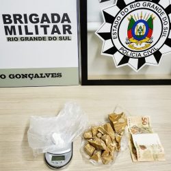Mulher é presa com cocaína  e crack em Bento Gonçalves