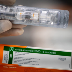 Anvisa suspende testes da vacina CoronaVac
