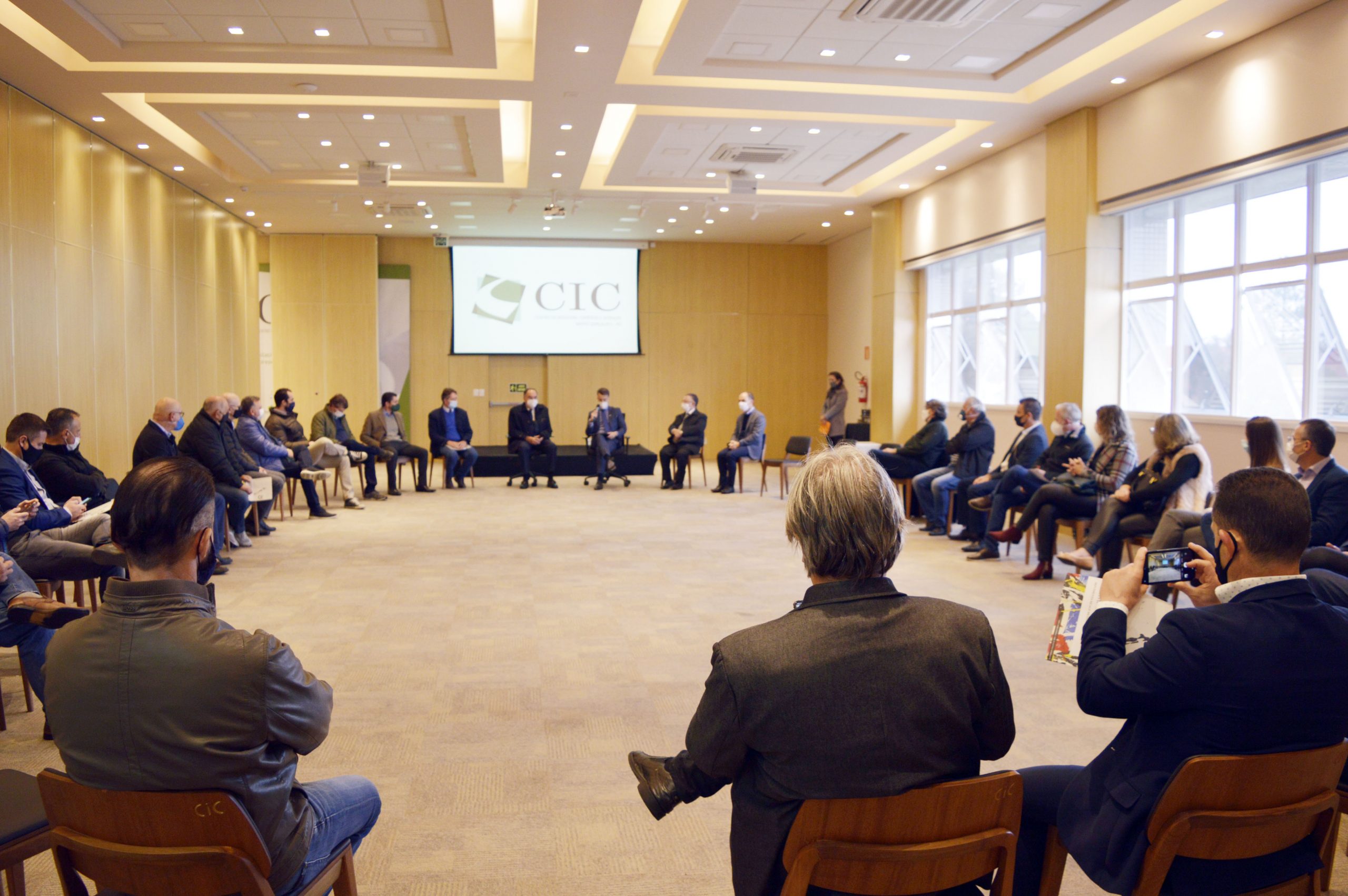 Reunião no CIC-BG
