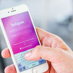 Aprenda a apagar mensagens indesejadas  das DMs do Instagram
