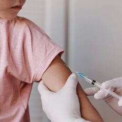 Audiência vai debater vacinação contra a Covid-19 para crianças
