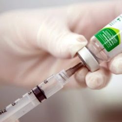 Intervalo entre vacinação contra gripe e covid-19 será suspensa