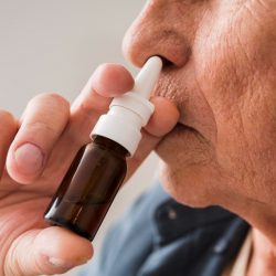 Spray nasal contra covid-19 é desenvolvido no Brasil