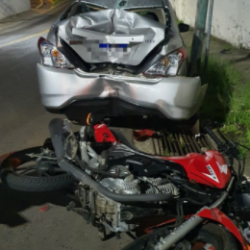 Acidente deixa motociclista gravemente ferido no bairro Borgo