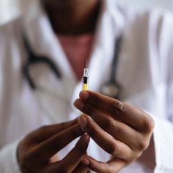 OMS informa que dose única da vacina de HPV é o suficiente para os jovens    