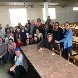 CRISTO REI | Encontro de zeladoras de capelinha  da comunidade Santa Helena