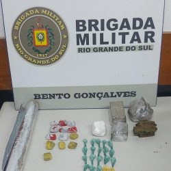BM apreende drogas no bairro Vila Nova