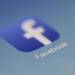 Facebook vai autorizar a criação de até 5 perfis por conta