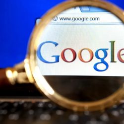 Google lança recursos para combater desinformação nas pesquisas; entenda