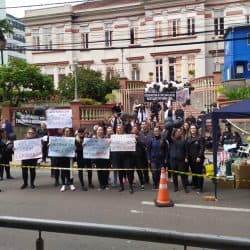 Protesto de profissionais de enfermagem em Bento tem como objetivo reivindicar piso salarial
