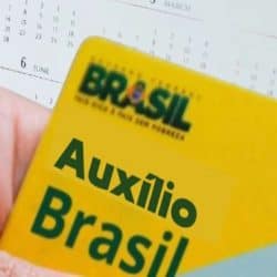 Mais uma parcela do Auxílio Brasil é paga nesta quinta-feira