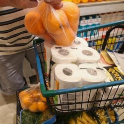Inflação cai  abaixo de 10% em um ano, mas alimentos subiram mais que o dobro dos outros preços
