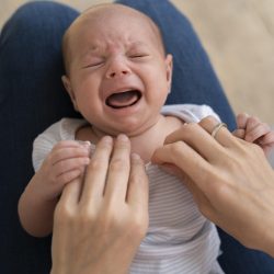 Cientistas revelam melhor maneira de acalmar o choro de um bebê
