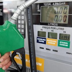 Preço da gasolina sobe pela terceira semana seguida nos postos