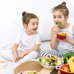 Estudo holandês revela o segredo para fazer  as crianças comerem mais vegetais